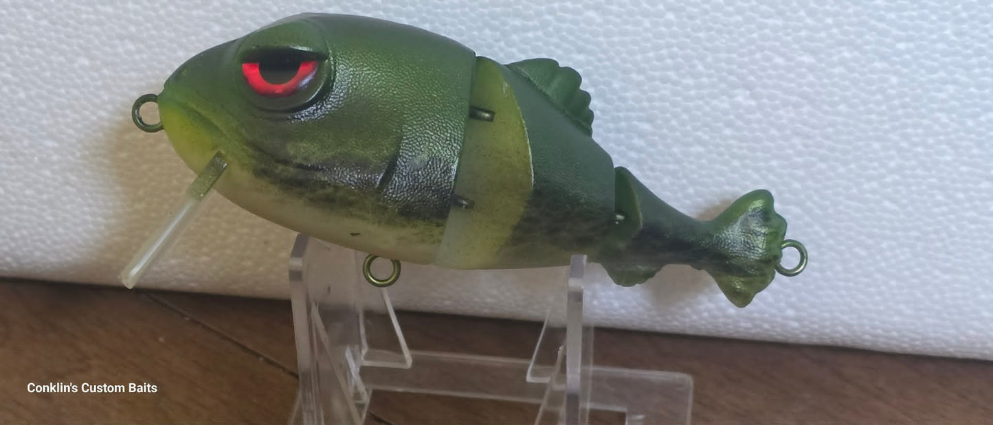 Custom Painted 4.5" Frog Face Wake Bait